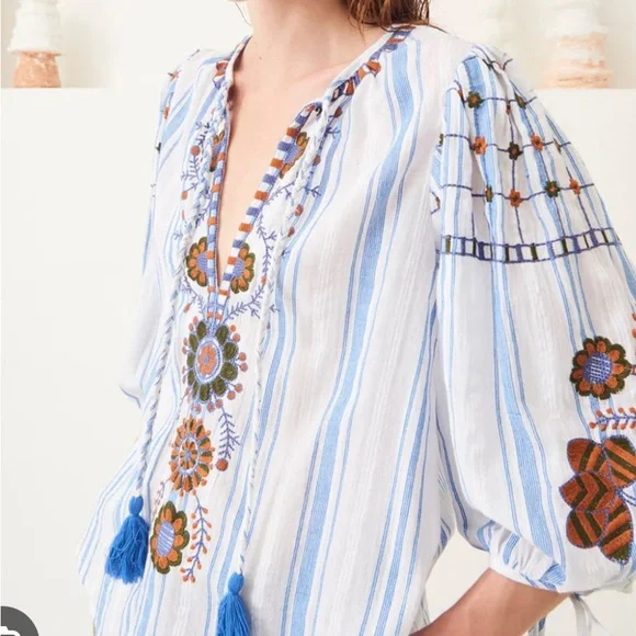 Antik Batik Blue and White Graphic Tie Front Blouse embroidered sz M - Picture 5 of 9